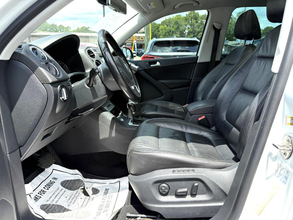 2017 Volkswagen Tiguan Image 10