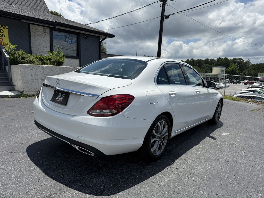 2017 Mercedes-Benz C-Class Image 4