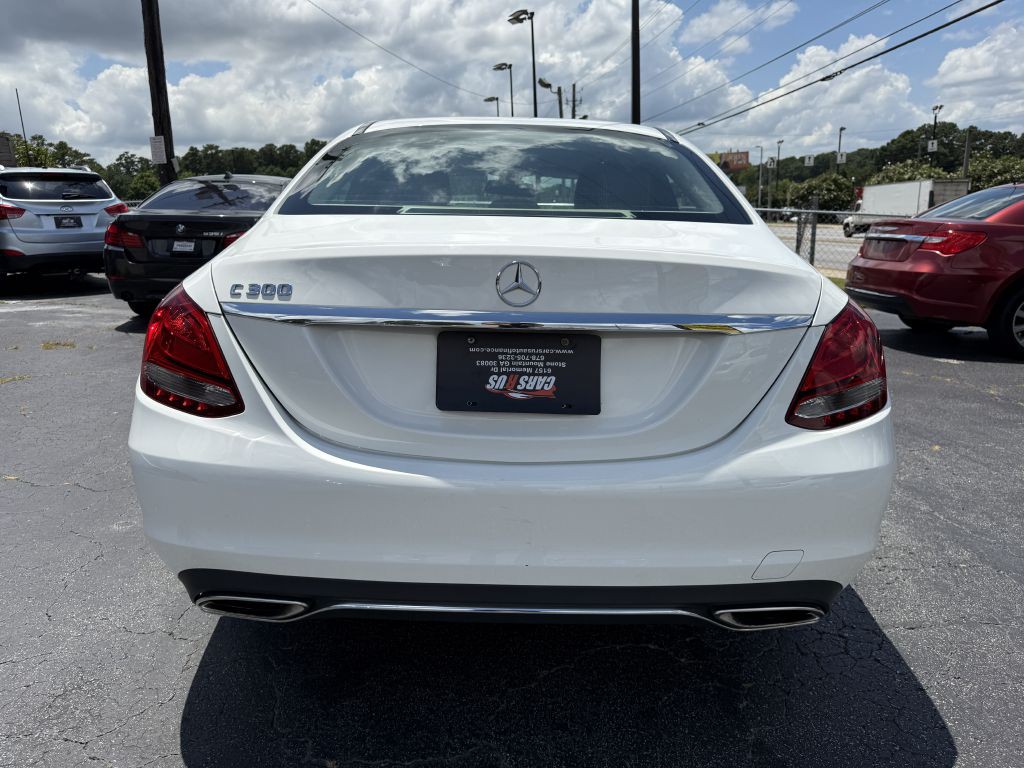 2017 Mercedes-Benz C-Class Image 5