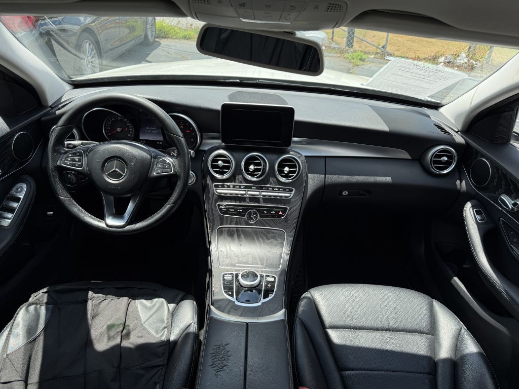 2017 Mercedes-Benz C-Class Image 14