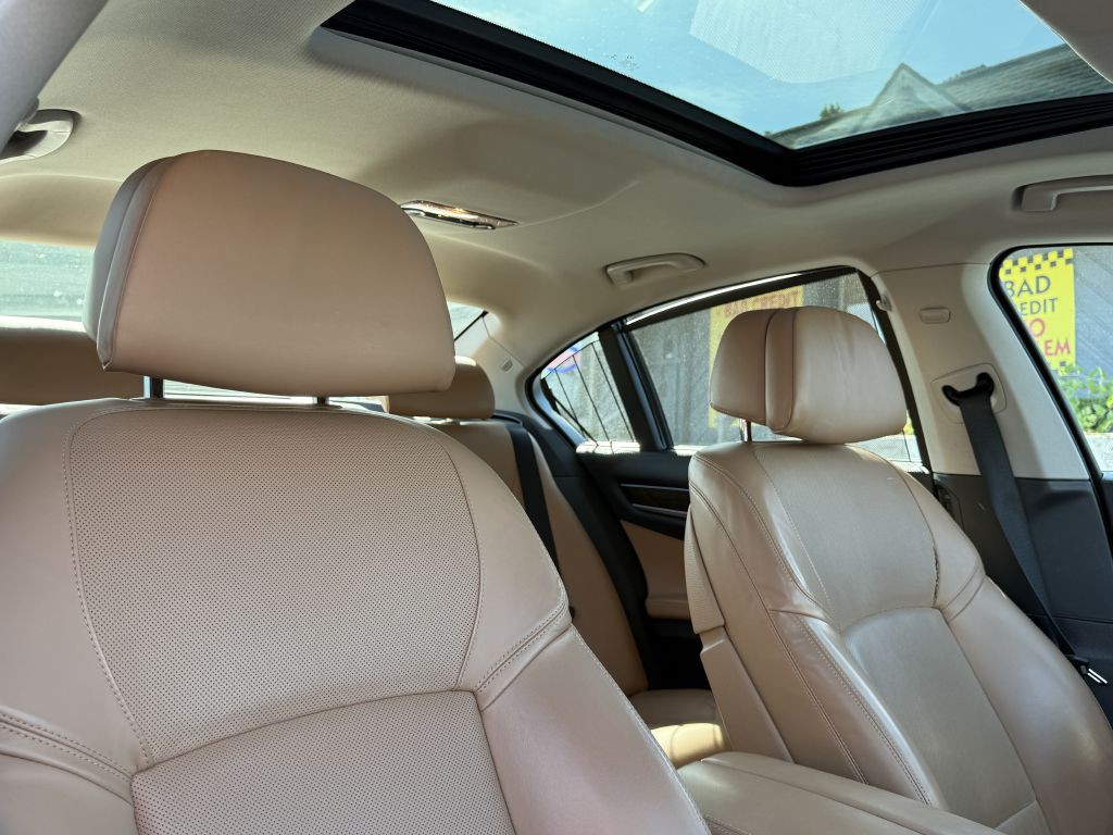2015 BMW 7 Series Image 17