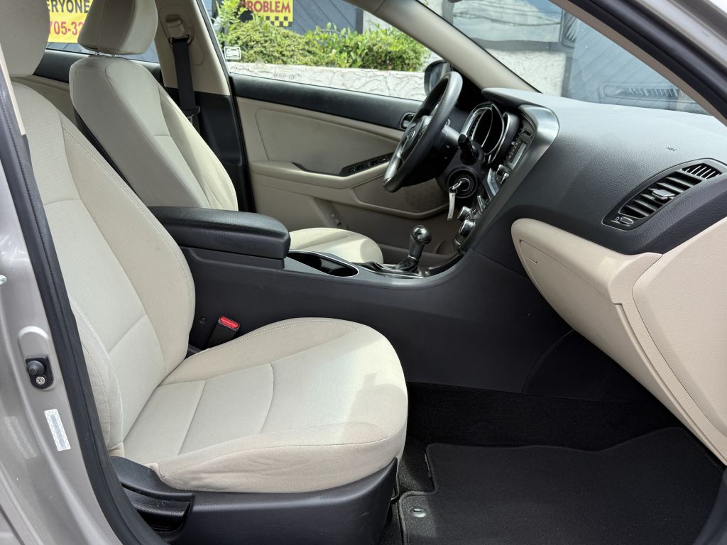 2014 Kia Optima Image 15