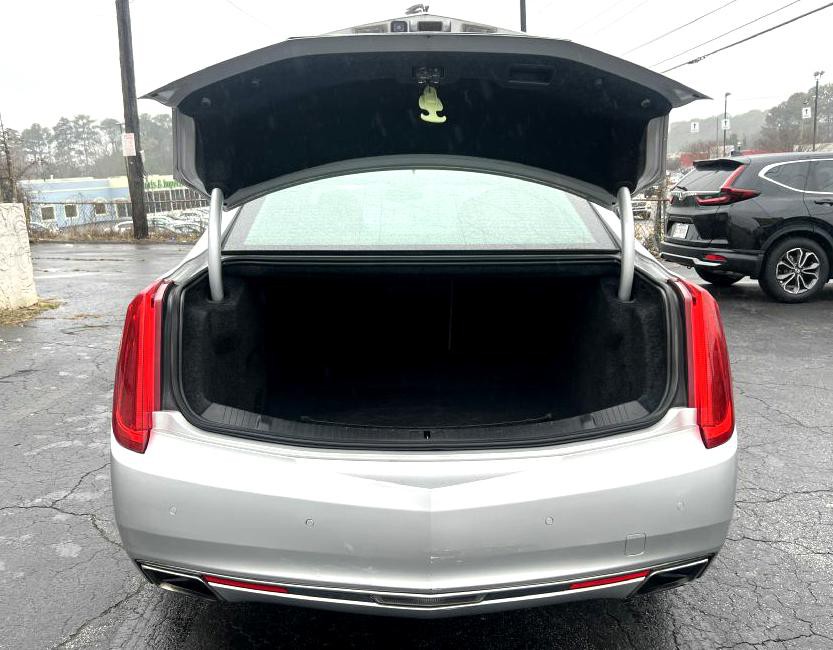 2013 Cadillac XTS Image 12