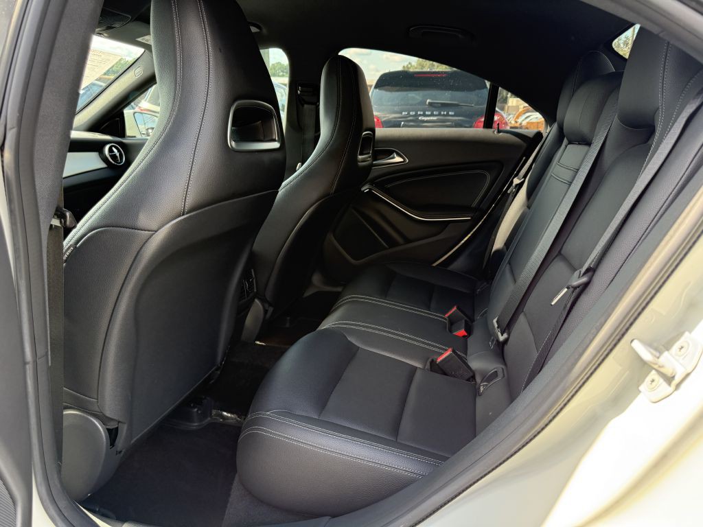 2016 Mercedes-Benz CLA-Class Image 11