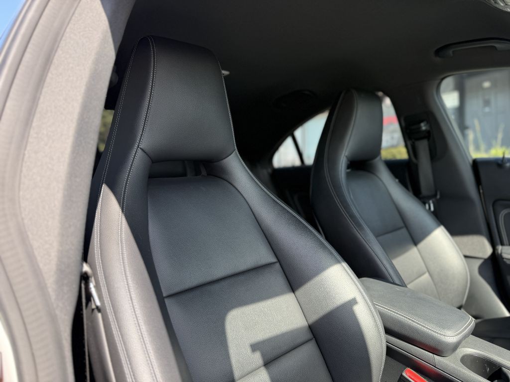 2016 Mercedes-Benz CLA-Class Image 14