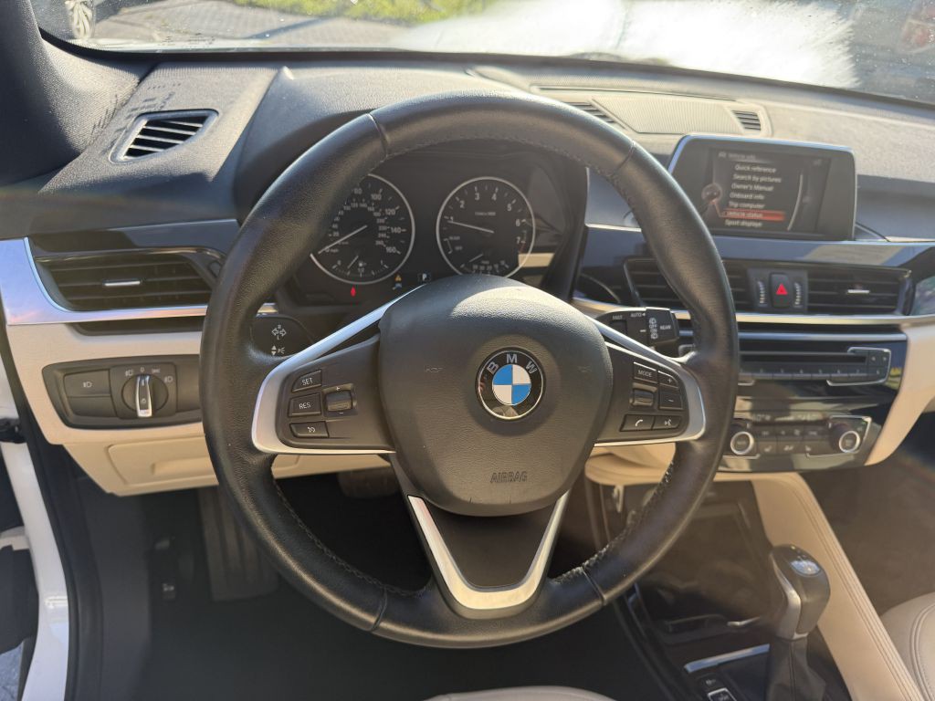 2016 BMW X1 Image 8