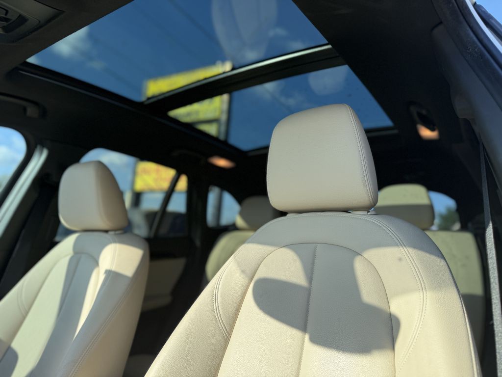 2016 BMW X1 Image 10