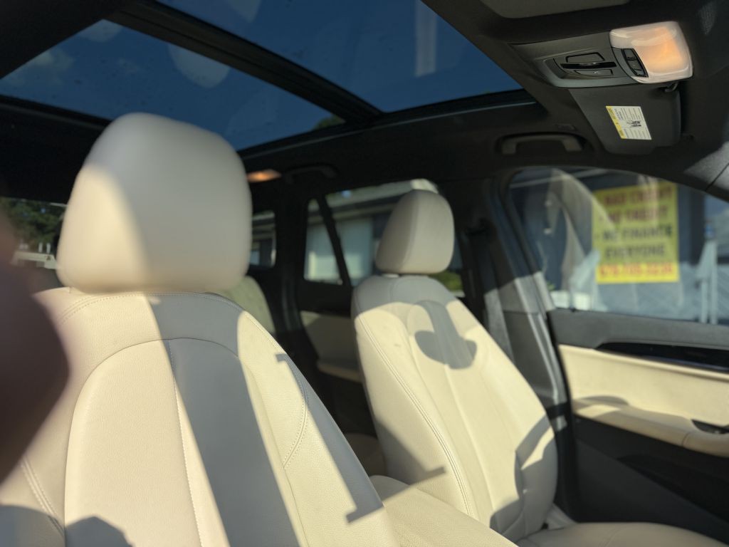 2016 BMW X1 Image 17