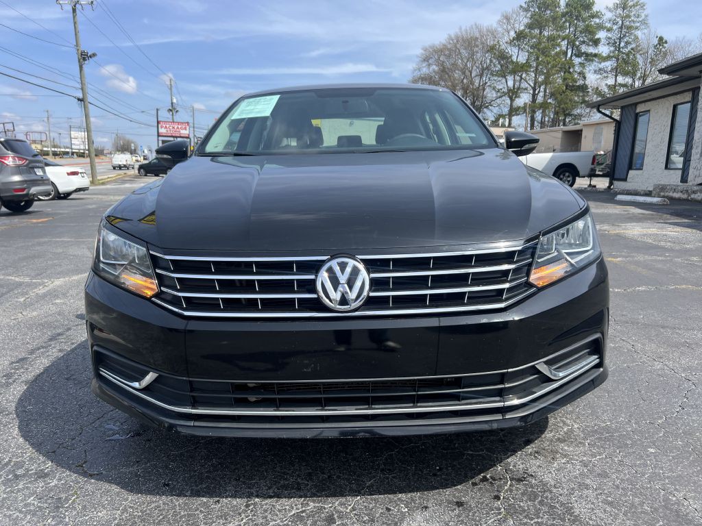 2016 Volkswagen Passat Image 2
