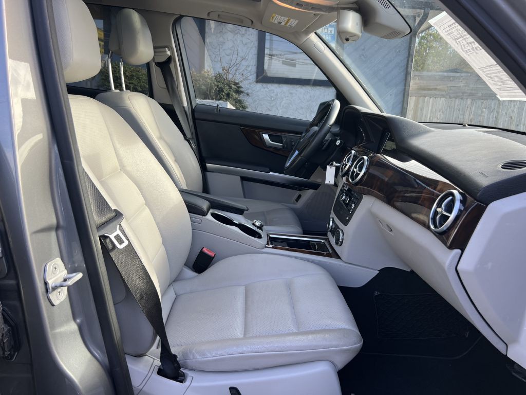 2015 Mercedes-Benz GLK-Class Image 15