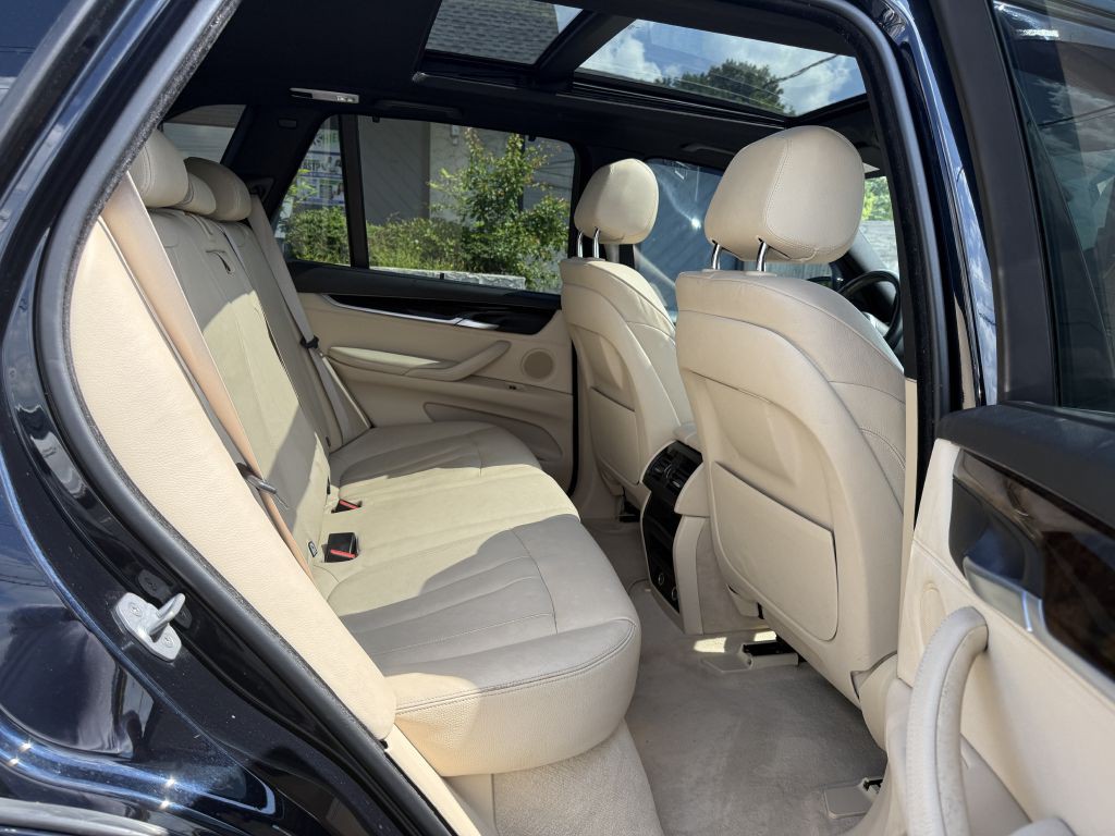 2014 BMW X5 Image 14