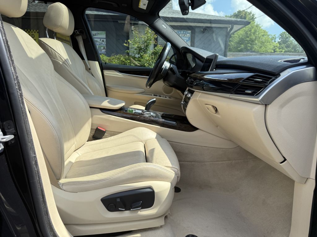 2014 BMW X5 Image 16