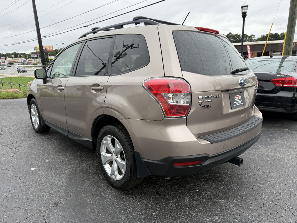 2015 Subaru Forester Image 7