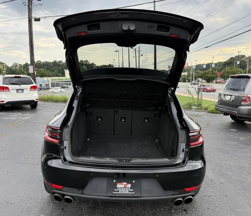 2015 Porsche Macan Image 13