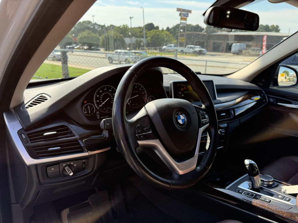 2015 BMW X5 Image 9