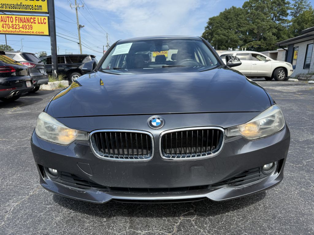 2013 BMW 3 Series Image 3