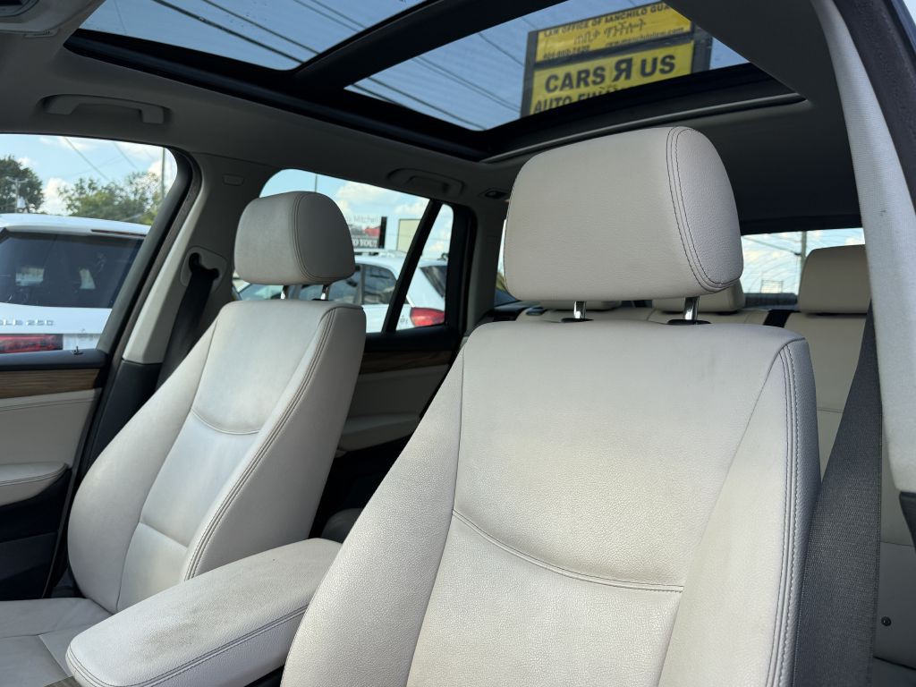 2011 BMW X3 Image 11