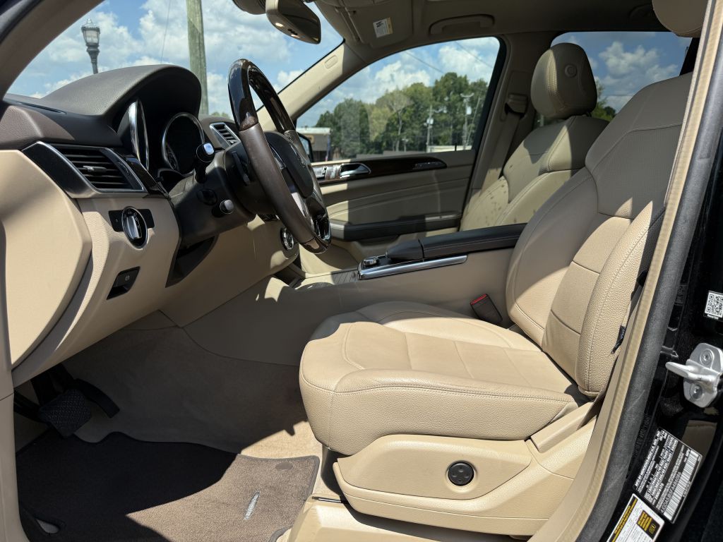 2015 Mercedes-Benz M-Class Image 8
