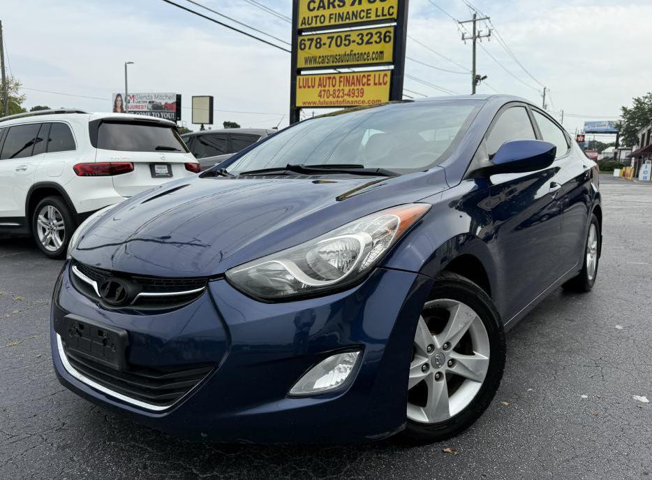 2013 Hyundai Elantra Image 1