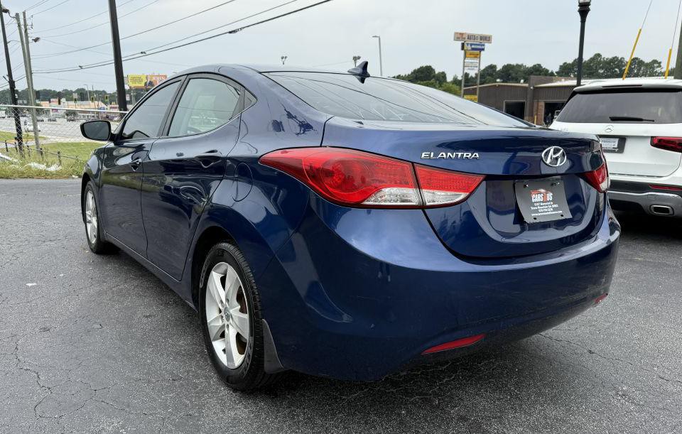 2013 Hyundai Elantra Image 6