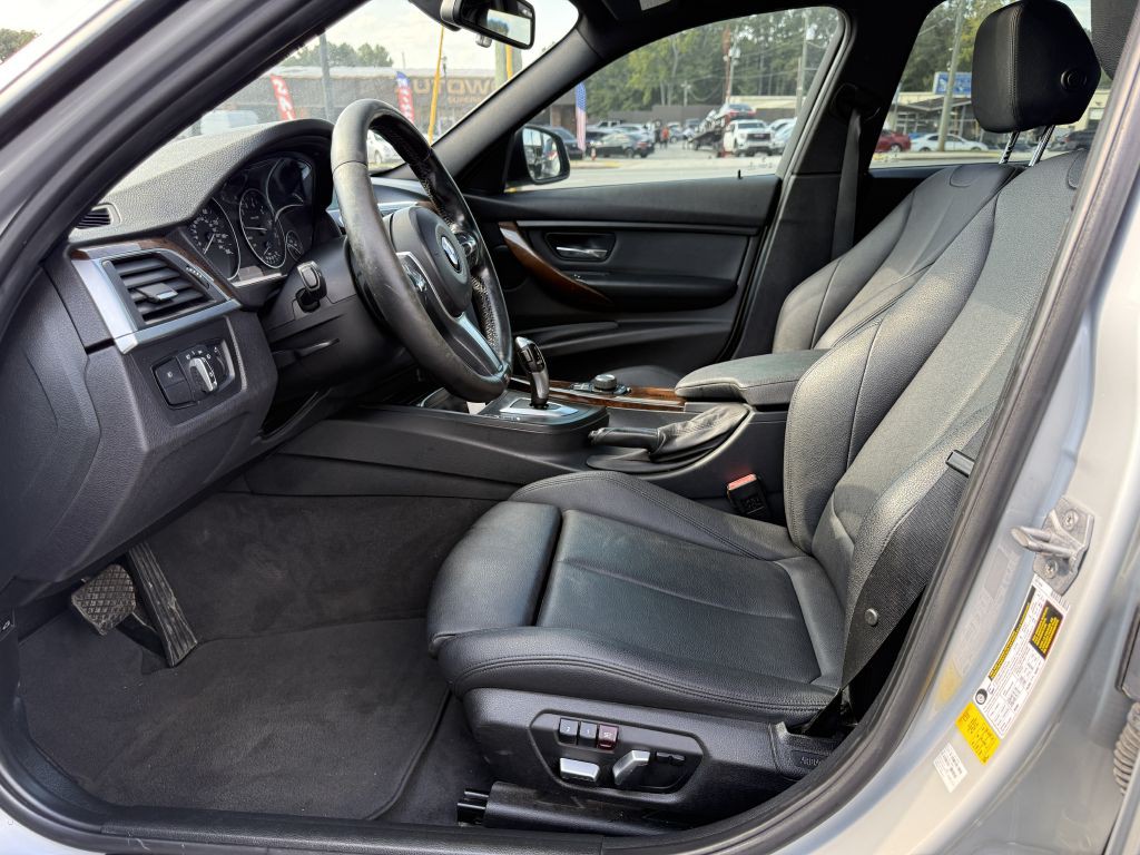 2016 BMW 3 Series Image 8