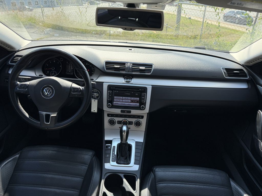2013 Volkswagen CC Image 15