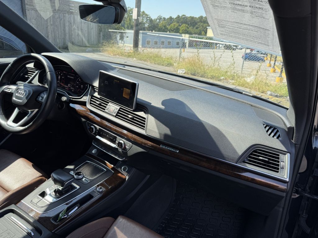 2019 Audi Q5 Image 16