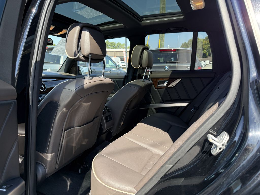 2015 Mercedes-Benz GLK-Class Image 11