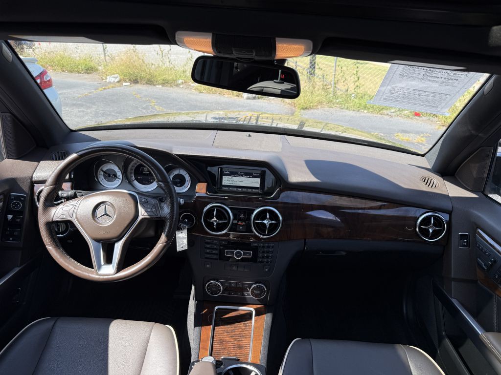 2015 Mercedes-Benz GLK-Class Image 14