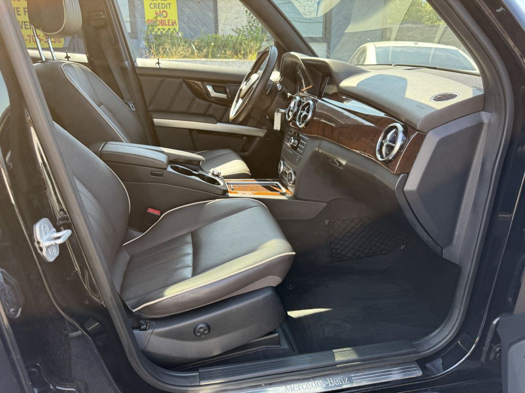2015 Mercedes-Benz GLK-Class Image 15