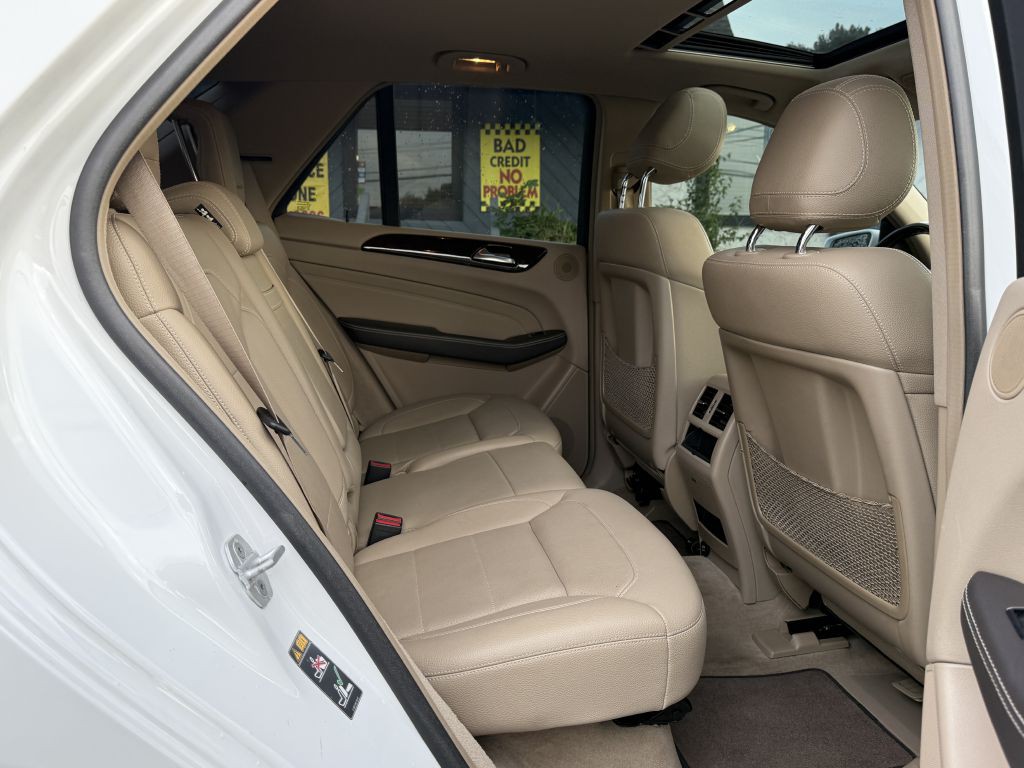 2015 Mercedes-Benz M-Class Image 13