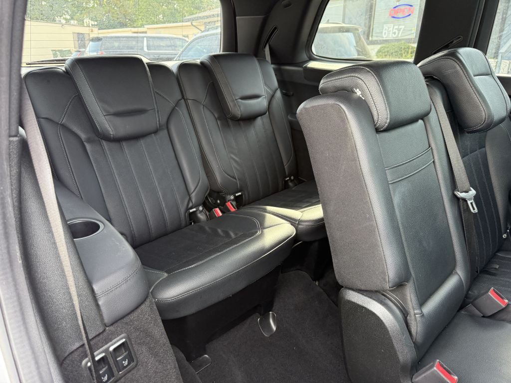 2017 Mercedes-Benz GLS-Class Image 16