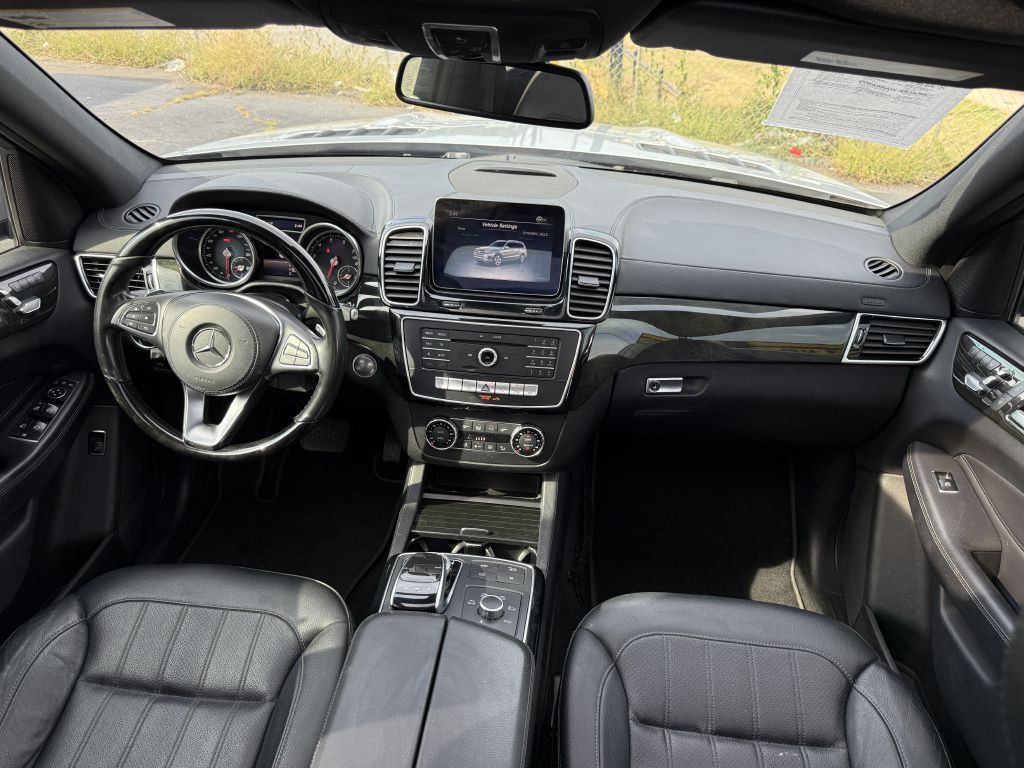 2017 Mercedes-Benz GLS-Class Image 18