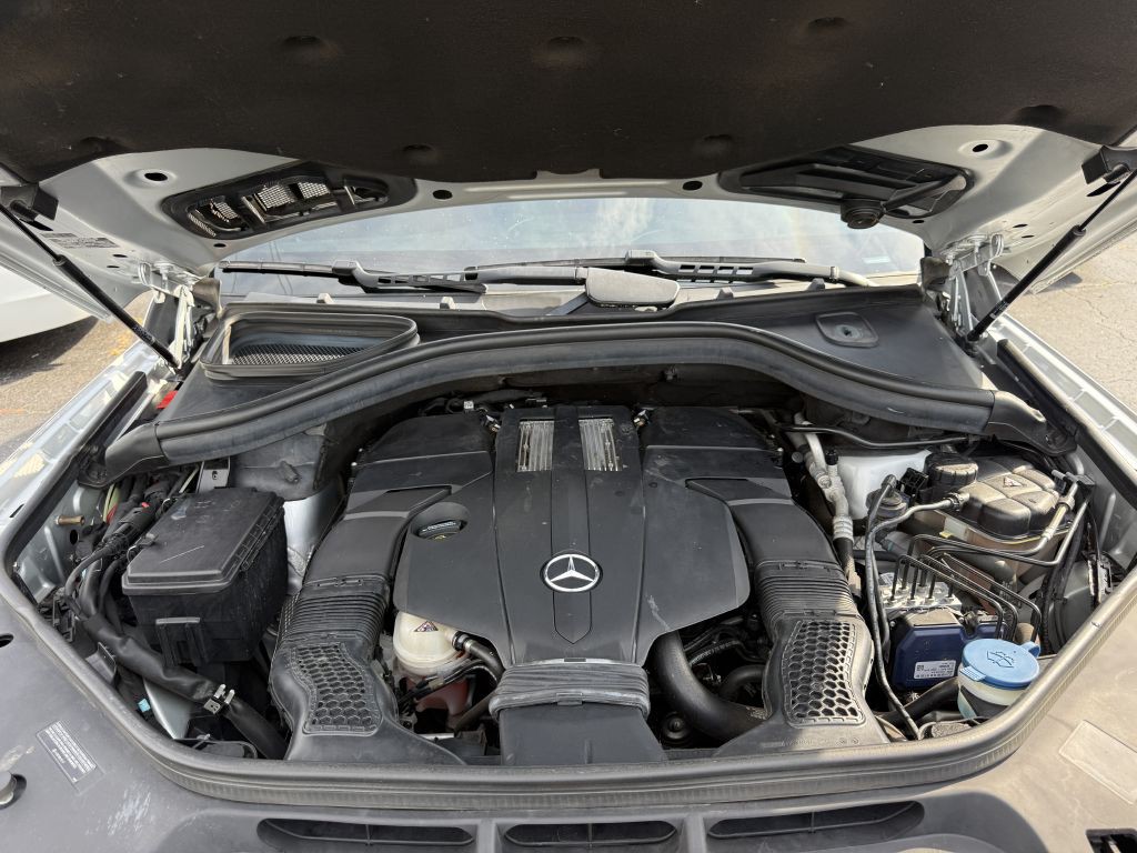 2017 Mercedes-Benz GLS-Class Image 23