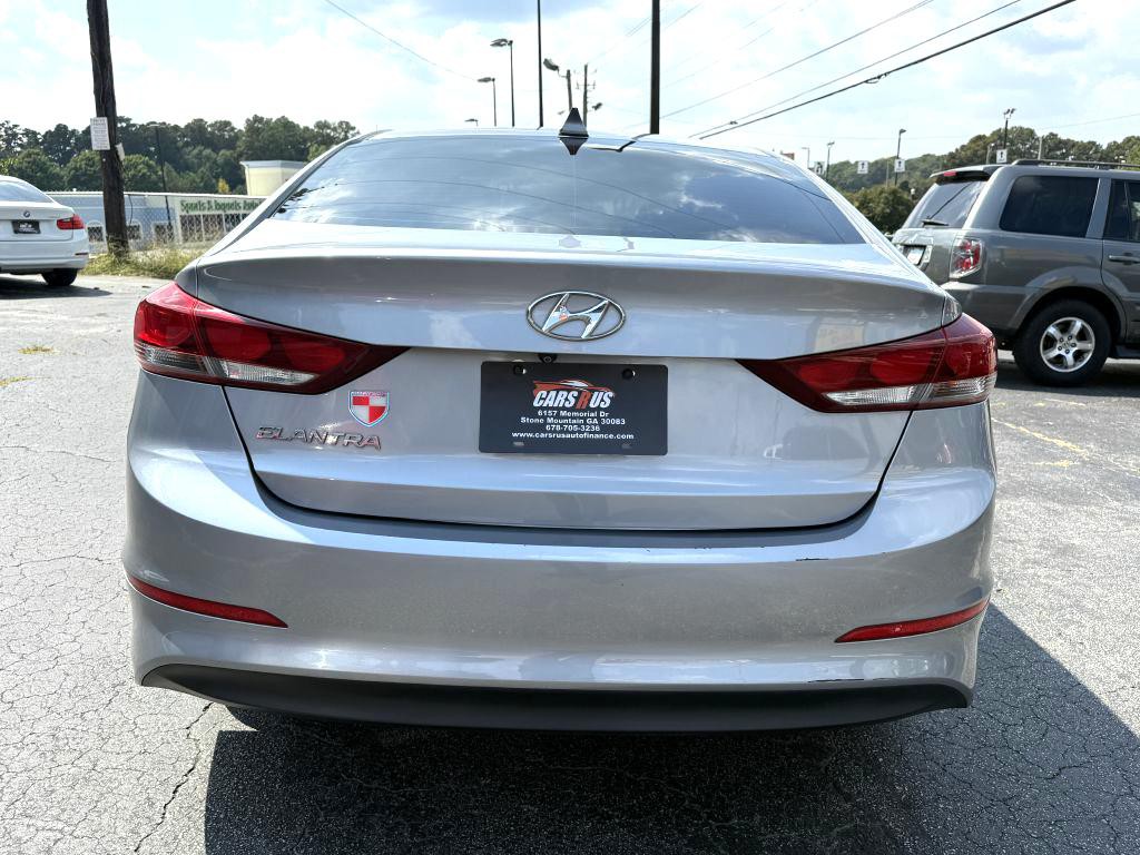 2017 Hyundai Elantra Image 6