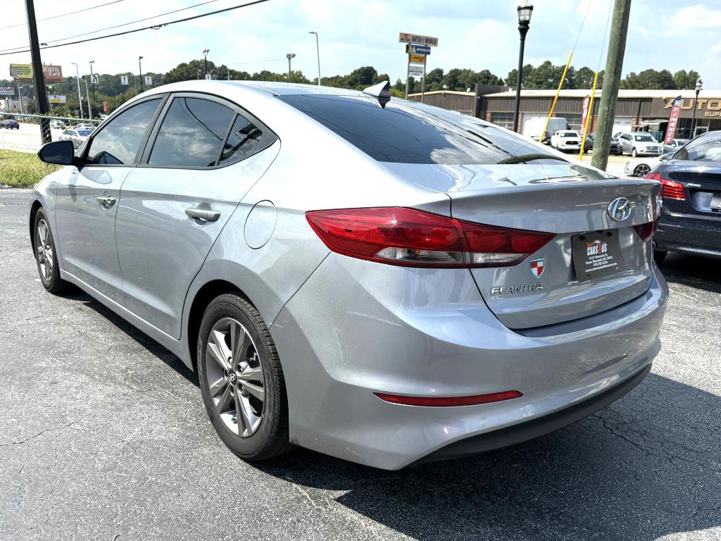 2017 Hyundai Elantra Image 7