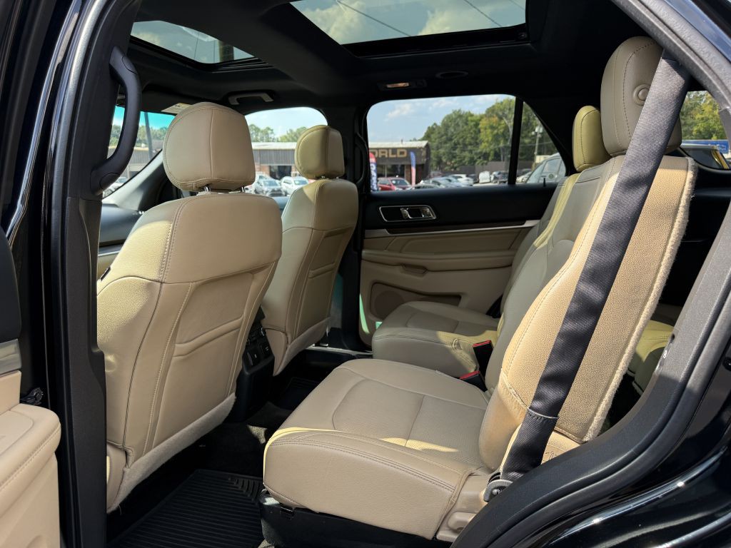 2016 Ford Explorer Image 13