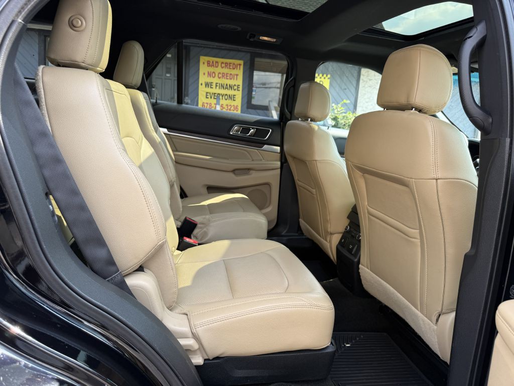 2016 Ford Explorer Image 17