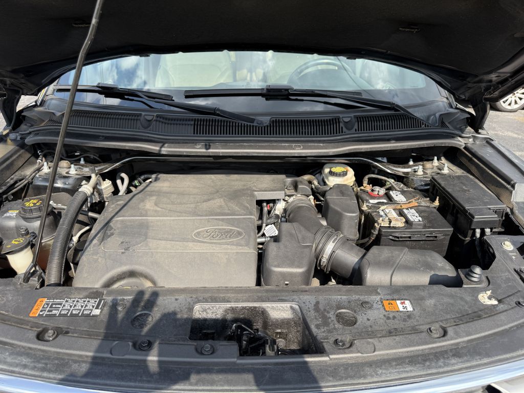 2016 Ford Explorer Image 24