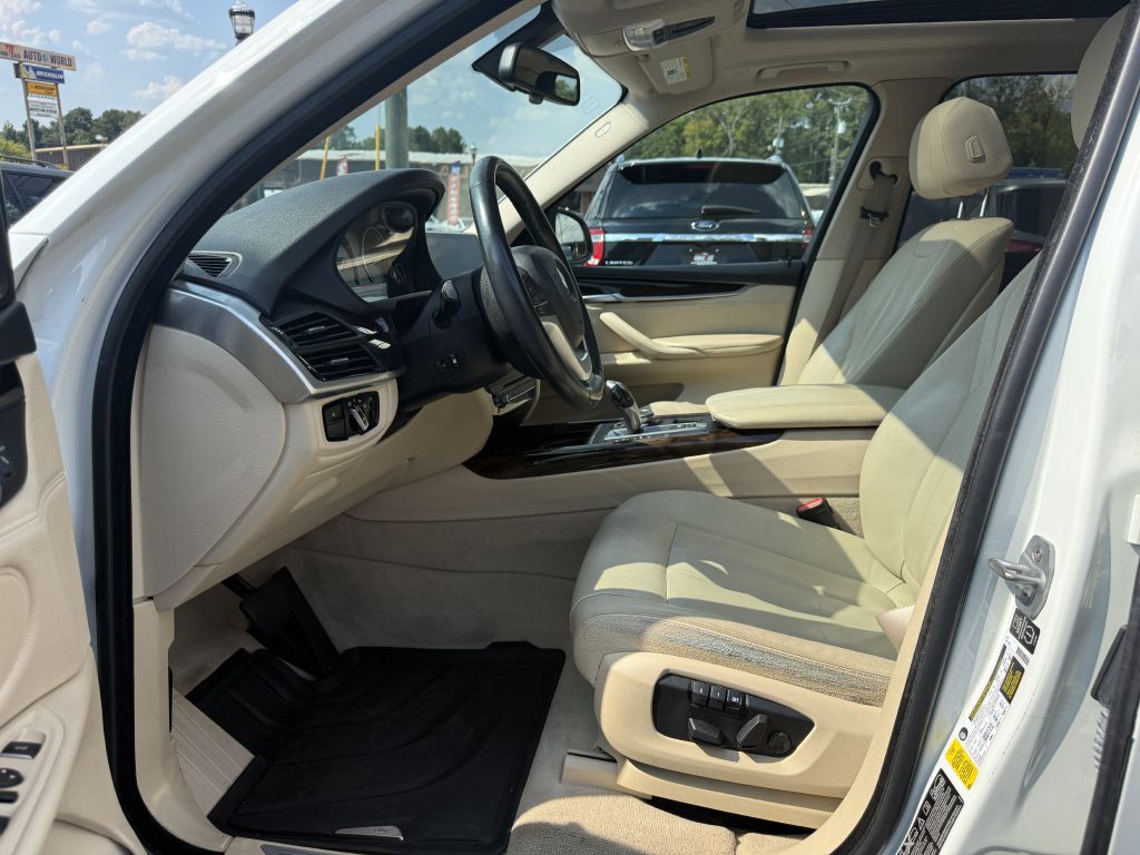 2015 BMW X5 Image 10