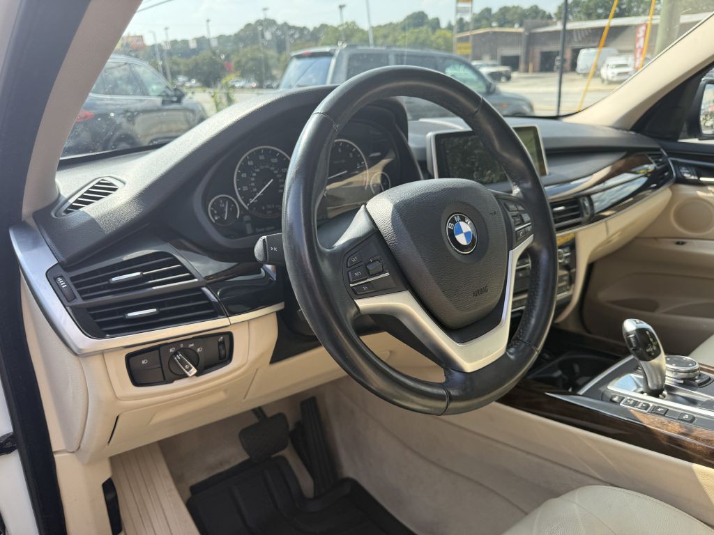 2015 BMW X5 Image 12