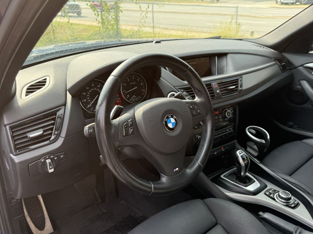 2015 BMW X1 Image 9