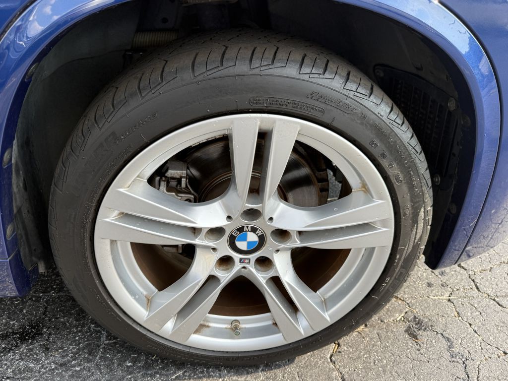2015 BMW X1 Image 18