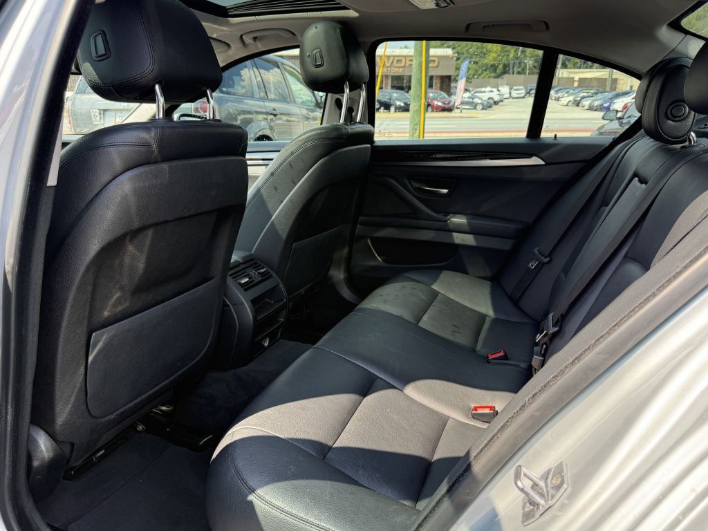 2015 BMW 5 Series Image 11