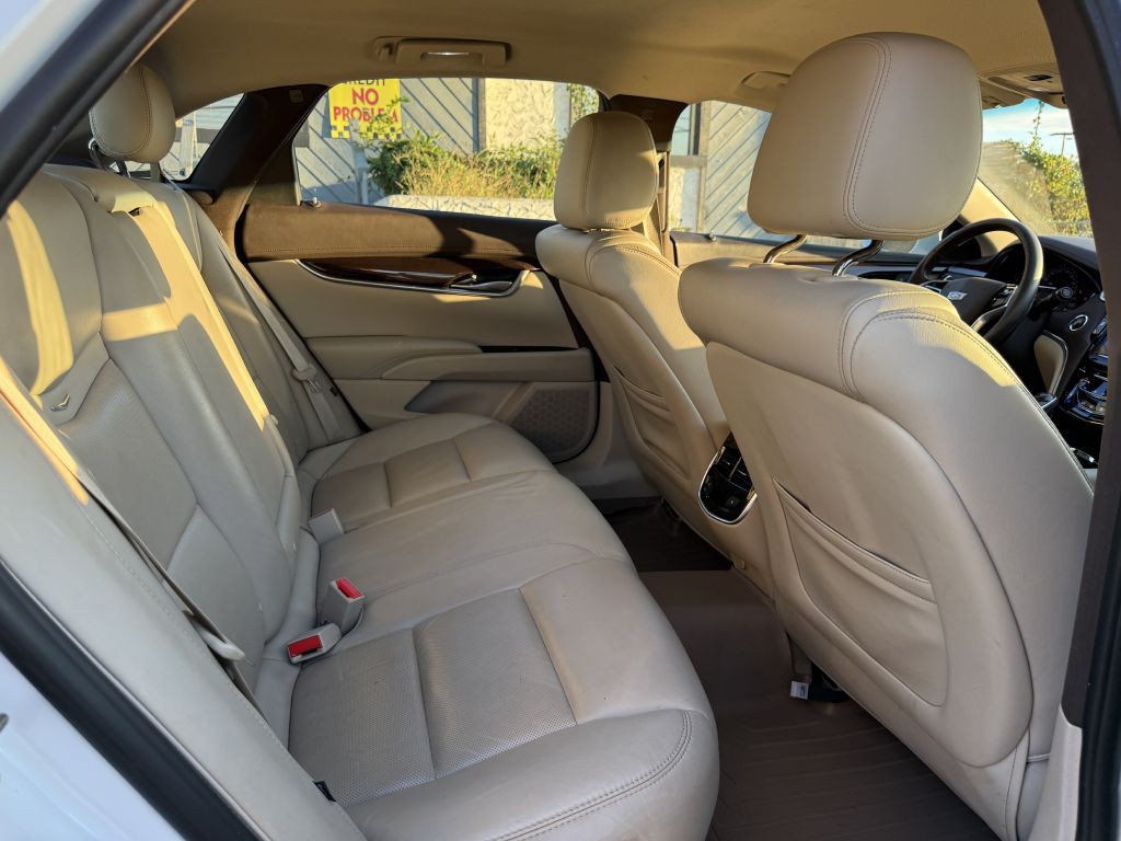 2017 Cadillac XTS Image 13