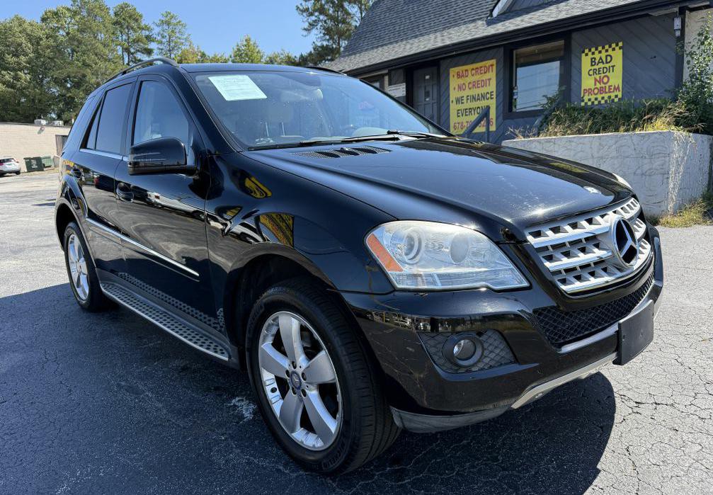 2011 Mercedes-Benz M-Class Image 4