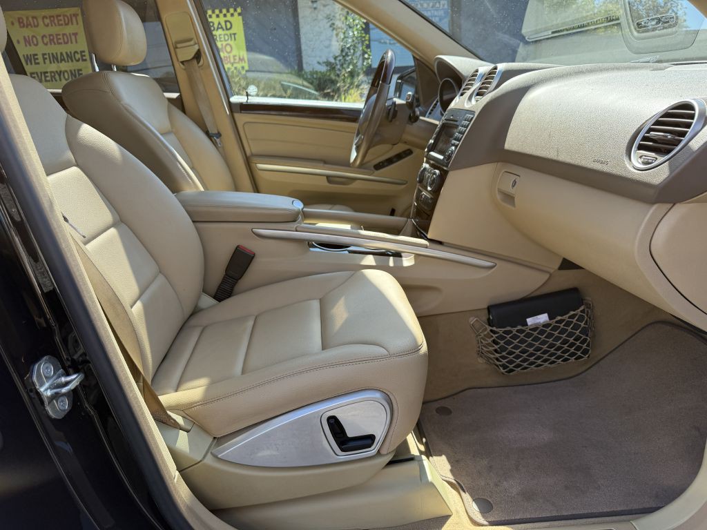 2011 Mercedes-Benz M-Class Image 17