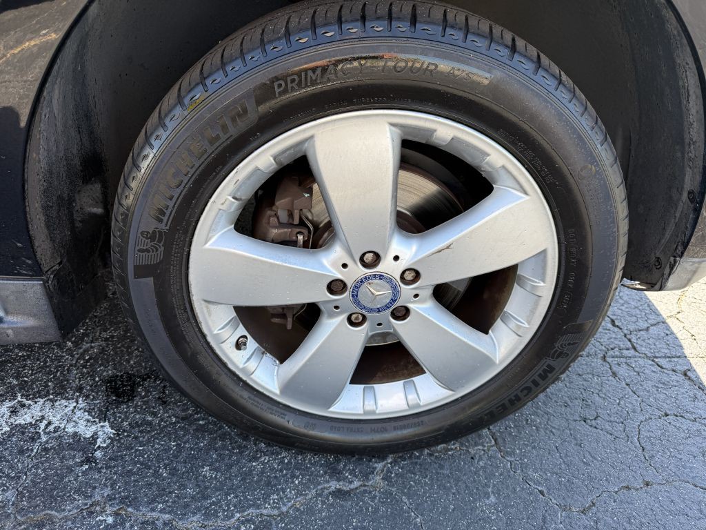 2011 Mercedes-Benz M-Class Image 20