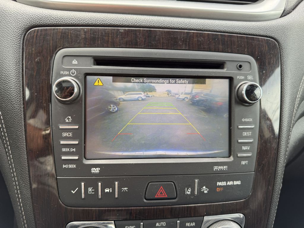 2015 Chevrolet Traverse Image 17