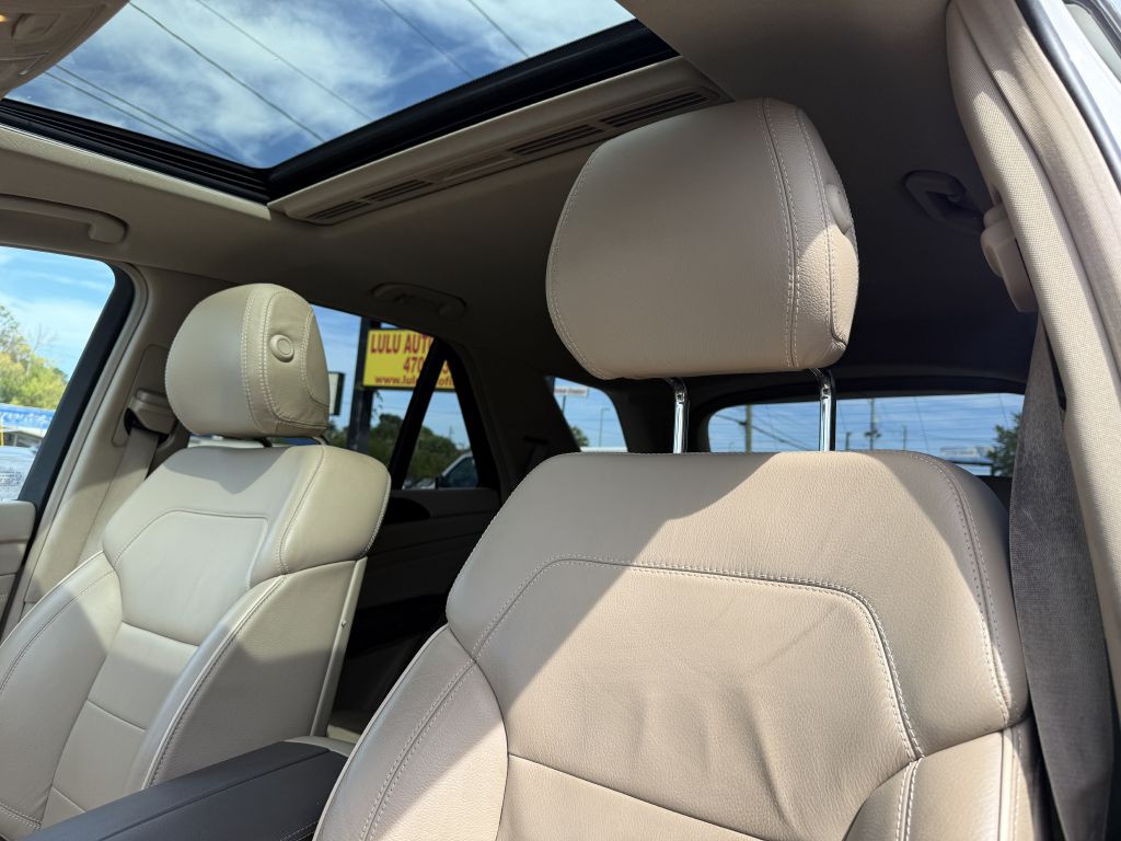 2013 Mercedes-Benz M-Class Image 10